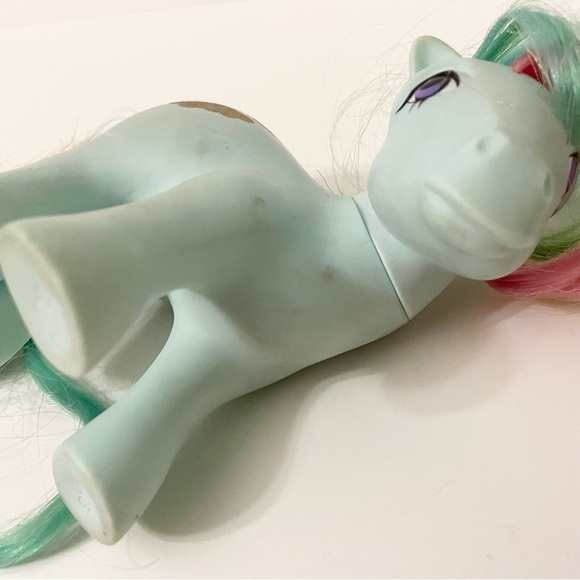 Vintage 1983 My Little Pony Sunlight Glitter Rainbow Pony - Picture 3 of 14